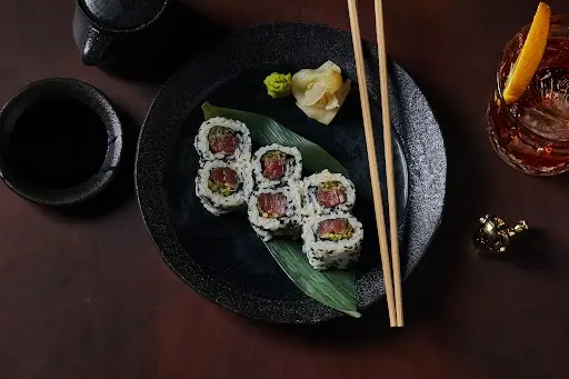 casual, sushi, sashimi